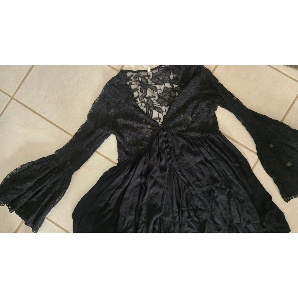 Free People Black Lace Bell Sleeve Tunic Top Gauze Button Front Boho V-Neck M